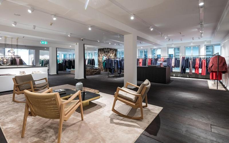 Münch+Münch Windsor-Store Frankfurt - Lounge-Landschaft im OG