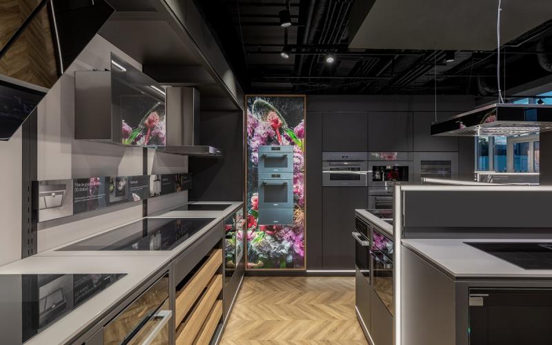 Münch+Münch Miele Experience Center Bukarest - Präsentationsfläche Kochen