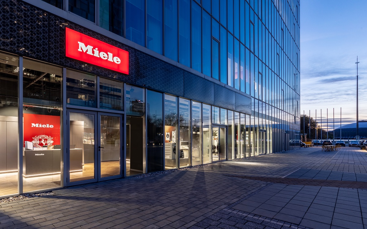 Münch+Münch Miele Experience Center Bukarest - Außenansicht Store