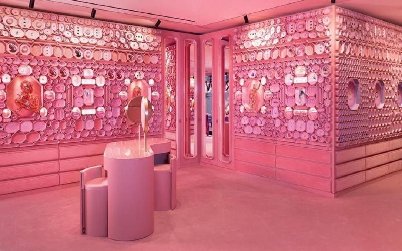 Münch+Münch Swarovski Instant Wonder Zürich - Etage in Pink